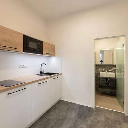 Apartsee Wellness Apart Otel