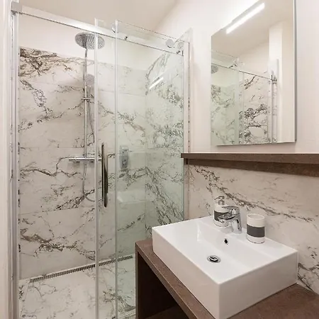 Lejlighedshotel Apartsee Wellness 3*