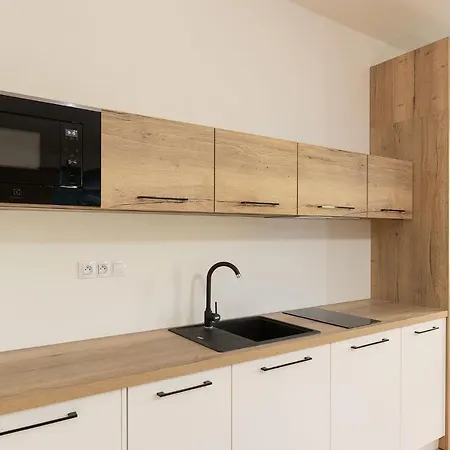Apartsee Wellness 3* Pilsen