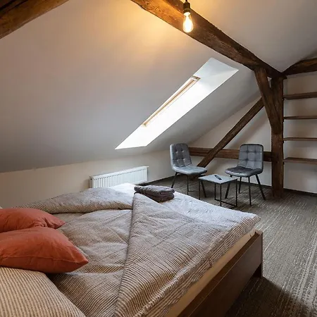 Apartsee Wellness 3*