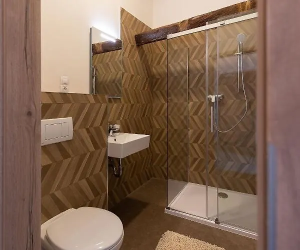 Apartsee Wellness Apart-hotel Plzeň