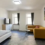 Apartsee Wellness Aparthotel Plzen
