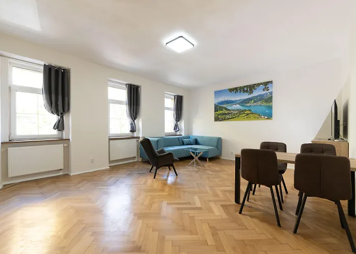 Aparthotel Apartsee Wellness 3*