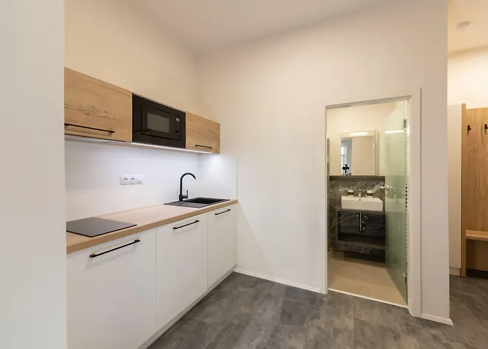 Apartsee Wellness